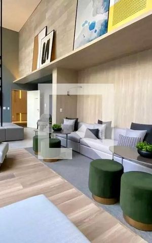 Studio para alugar com 28m², 0 quarto e sem vaga Studio para alugar com 28m², 0 quarto e sem vagaSalão de Festas