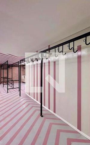 Studio para alugar com 28m², 0 quarto e sem vaga Studio para alugar com 28m², 0 quarto e sem vagaBicicletário