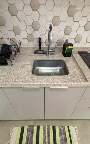 Studio para alugar com 28m², 0 quarto e sem vaga Studio para alugar com 28m², 0 quarto e sem vagaCozinha