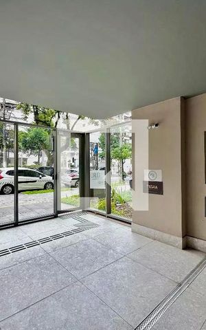 Studio para alugar com 28m², 0 quarto e sem vaga Studio para alugar com 28m², 0 quarto e sem vagaEntrada