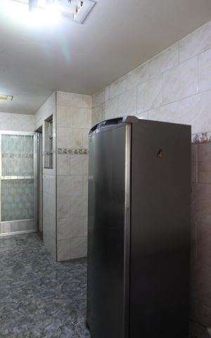 Casa à venda com 175m², 3 quartos e 2 vagasCozinha