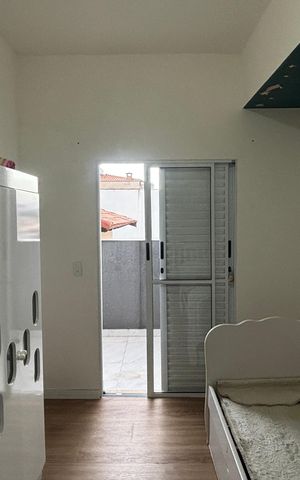 Casa à venda com 225m², 4 quartos e 2 vagas Casa à venda com 225m², 4 quartos e 2 vagasQuarto 2
