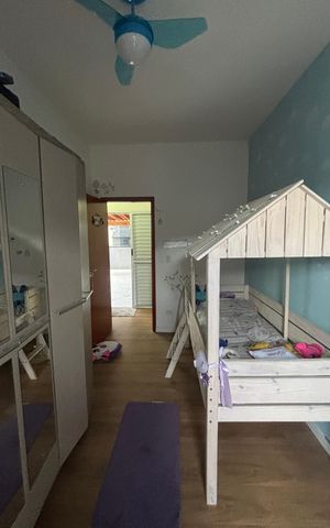 Casa à venda com 225m², 4 quartos e 2 vagas Casa à venda com 225m², 4 quartos e 2 vagasQuarto 3