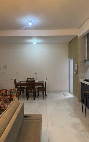Casa à venda com 225m², 4 quartos e 2 vagas Casa à venda com 225m², 4 quartos e 2 vagasSala - Sala de Jantar
