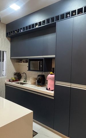 Casa à venda com 225m², 4 quartos e 2 vagas Casa à venda com 225m², 4 quartos e 2 vagasSala - Sala de Jantar - Cozinha