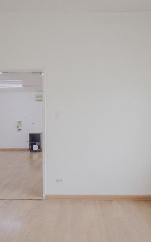 Casa à venda com 259m², 4 quartos e 2 vagas Casa à venda com 259m², 4 quartos e 2 vagasQuarto 2