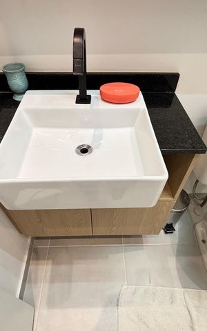 Studio para alugar com 26m², 1 quarto e sem vaga Studio para alugar com 26m², 1 quarto e sem vagaBanheiro Social