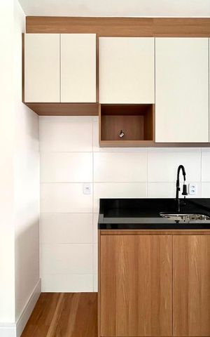 Apartamento à venda com 55m², 2 quartos e 1 vaga Apartamento à venda com 55m², 2 quartos e 1 vagaCozinha e Área de Serviço