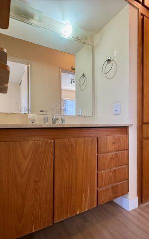 Apartamento para alugar com 80m², 2 quartos e 1 vaga Apartamento para alugar com 80m², 2 quartos e 1 vagaBanheiro
