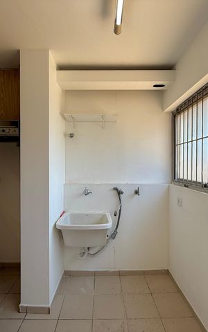 Apartamento para alugar com 80m², 2 quartos e 1 vaga Apartamento para alugar com 80m², 2 quartos e 1 vagaÁrea de Serviço