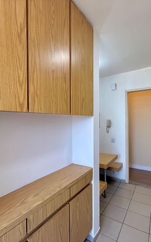 Apartamento para alugar com 80m², 2 quartos e 1 vaga Apartamento para alugar com 80m², 2 quartos e 1 vagaCozinha