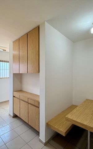 Apartamento para alugar com 80m², 2 quartos e 1 vaga Apartamento para alugar com 80m², 2 quartos e 1 vagaCozinha
