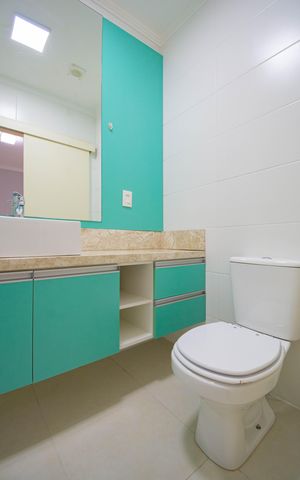 Casa de condomínio à venda com 116m², 2 quartos e 2 vagas Casa de condomínio à venda com 116m², 2 quartos e 2 vagasBanheiro