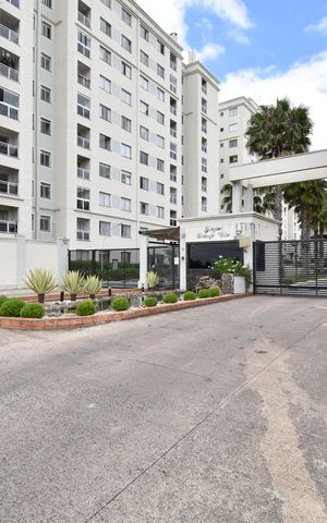 Apartamento para alugar com 58m², 2 quartos e 1 vagaFachado do condomínio