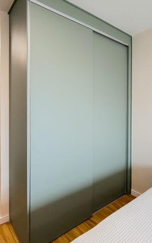 Studio para alugar com 29m², 1 quarto e sem vaga Studio para alugar com 29m², 1 quarto e sem vagaArmários
