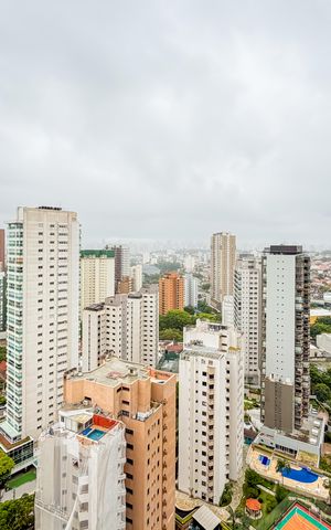 Studio para alugar com 29m², 1 quarto e sem vaga Studio para alugar com 29m², 1 quarto e sem vagaVaranda - Vista
