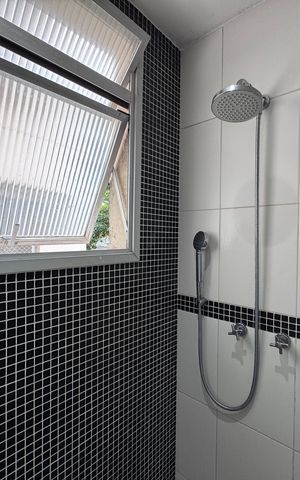 Apartamento à venda com 193m², 4 quartos e 3 vagas Apartamento à venda com 193m², 4 quartos e 3 vagasBanheiro Social
