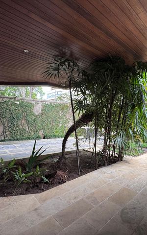 Apartamento à venda com 193m², 4 quartos e 3 vagas Apartamento à venda com 193m², 4 quartos e 3 vagasÁrea comum