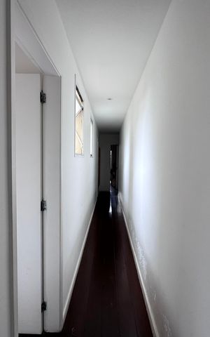 Apartamento à venda com 193m², 4 quartos e 3 vagas Apartamento à venda com 193m², 4 quartos e 3 vagasCorredor