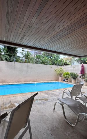 Apartamento à venda com 193m², 4 quartos e 3 vagas Apartamento à venda com 193m², 4 quartos e 3 vagasÁrea comum