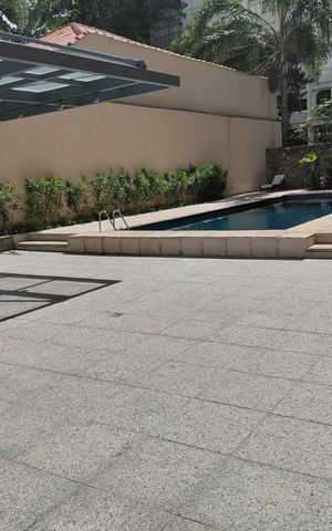 Apartamento para alugar com 220m², 3 quartos e 2 vagas