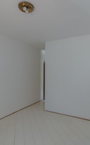Casa à venda com 200m², 4 quartos e 2 vagas Casa à venda com 200m², 4 quartos e 2 vagasSuíte 2