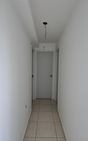 Apartamento à venda com 52m², 2 quartos e 1 vaga Apartamento à venda com 52m², 2 quartos e 1 vagaCorredor