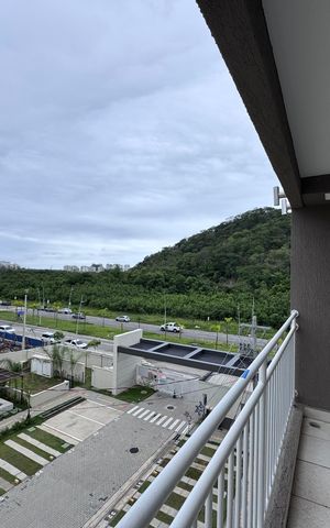 Apartamento à venda com 52m², 2 quartos e 1 vaga Apartamento à venda com 52m², 2 quartos e 1 vagaVaranda