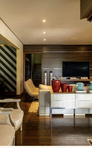 Casa de condomínio à venda com 531m², 4 quartos e 6 vagas