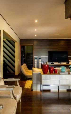 Casa de condomínio à venda com 531m², 4 quartos e 6 vagas