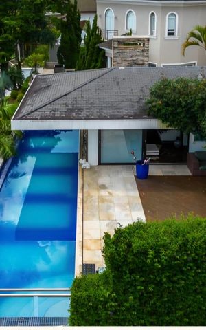 Casa de condomínio à venda com 531m², 4 quartos e 6 vagas