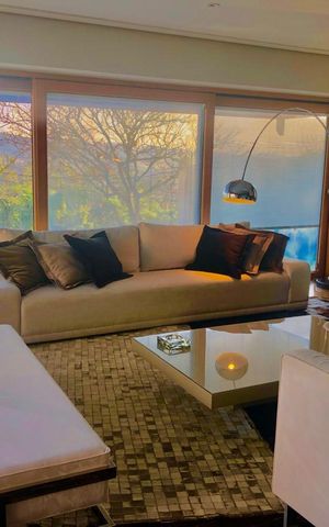 Casa de condomínio à venda com 531m², 4 quartos e 6 vagas