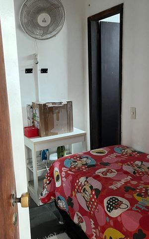 Casa à venda com 269m², 7 quartos e 8 vagas Casa à venda com 269m², 7 quartos e 8 vagasQuarto
