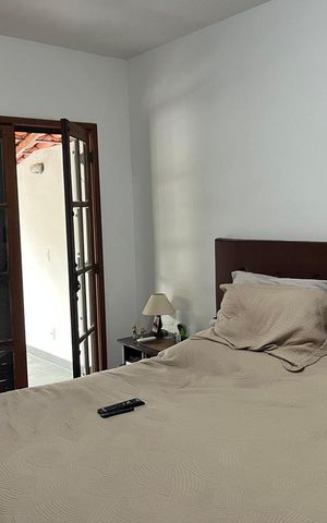 Casa à venda com 269m², 7 quartos e 8 vagas Casa à venda com 269m², 7 quartos e 8 vagasQuarto