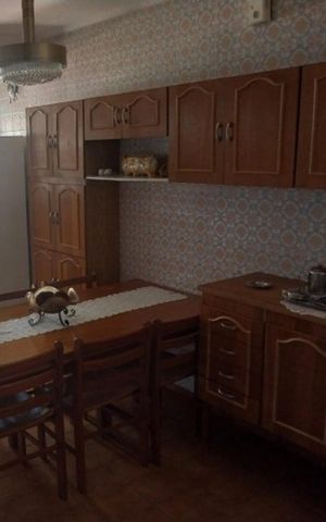 Casa à venda com 389m², 5 quartos e 4 vagas
