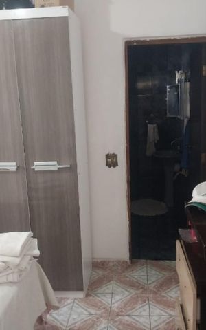 Casa à venda com 389m², 5 quartos e 4 vagas