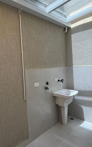 Apartamento à venda com 45m², 2 quartos e 1 vaga Apartamento à venda com 45m², 2 quartos e 1 vagaÁrea de Serviço