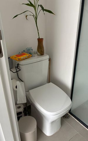 Studio à venda com 28m², 1 quarto e sem vaga Studio à venda com 28m², 1 quarto e sem vagaBanheiro
