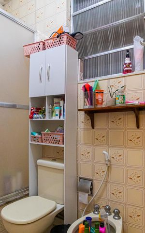 Apartamento à venda com 110m², 3 quartos e 2 vagas Apartamento à venda com 110m², 3 quartos e 2 vagasBanheiro