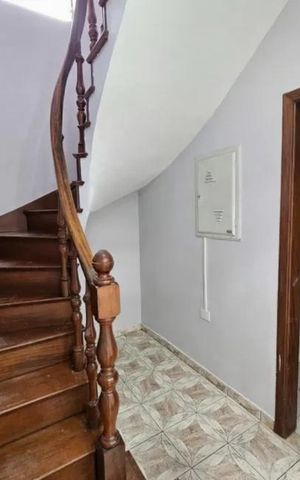 Casa à venda com 280m², 4 quartos e 2 vagas