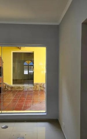 Casa à venda com 280m², 4 quartos e 2 vagas