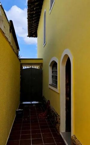 Casa à venda com 280m², 4 quartos e 2 vagas