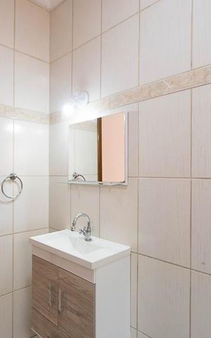 Casa à venda com 249m², 2 quartos e 5 vagas Casa à venda com 249m², 2 quartos e 5 vagasBanheiro da Suíte