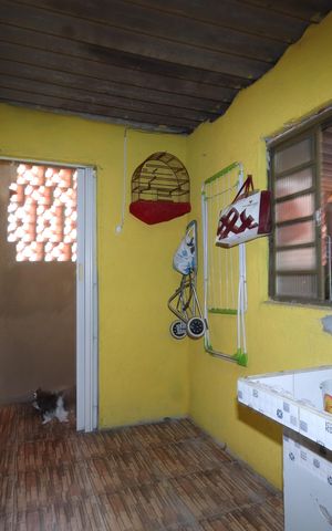 Casa à venda com 240m², 4 quartos e 2 vagasLavanderia