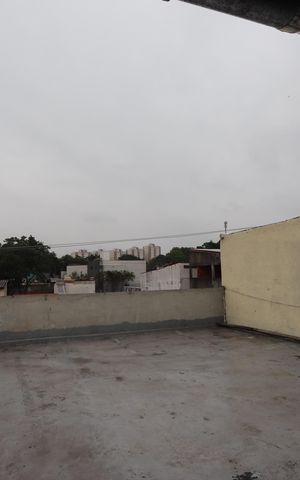 Casa à venda com 240m², 4 quartos e 2 vagasSolário