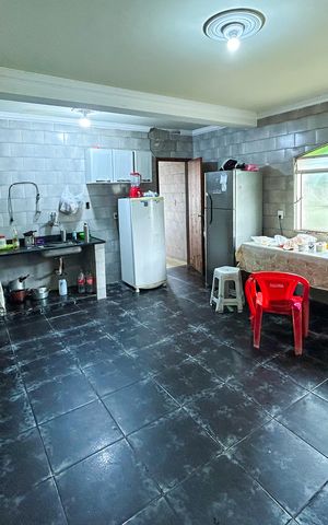Casa à venda com 365m², 5 quartos e 2 vagas
