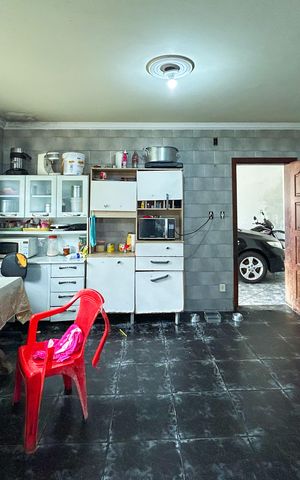 Casa à venda com 365m², 5 quartos e 2 vagas