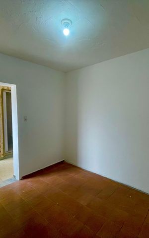 Casa para alugar com 60m², 1 quarto e sem vaga Casa para alugar com 60m², 1 quarto e sem vagaSala