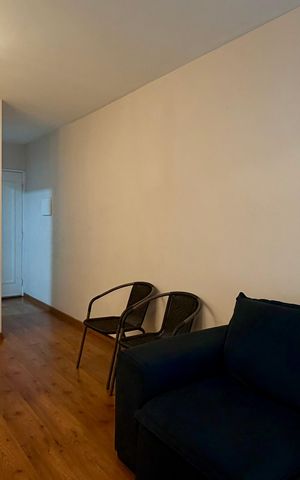 Apartamento à venda com 57m², 2 quartos e 1 vaga Apartamento à venda com 57m², 2 quartos e 1 vagaSala