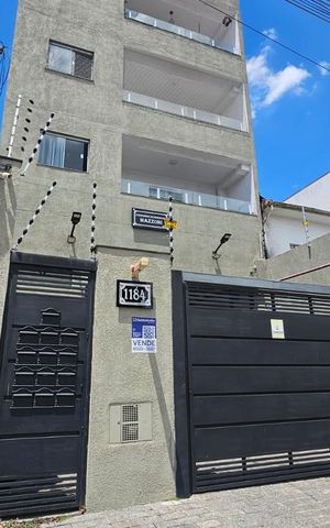 Apartamento à venda com 48m², 2 quartos e sem vaga Apartamento à venda com 48m², 2 quartos e sem vagaFachada